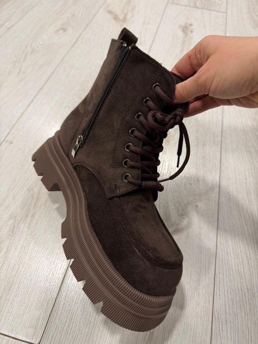 Зимние ботинки замшевые