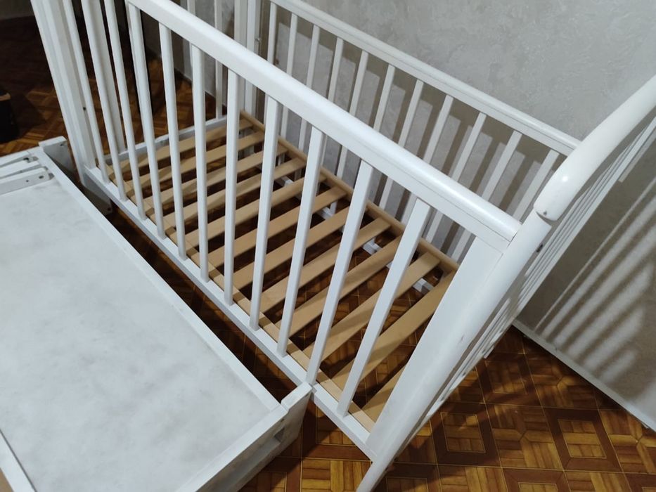 Детский кровать