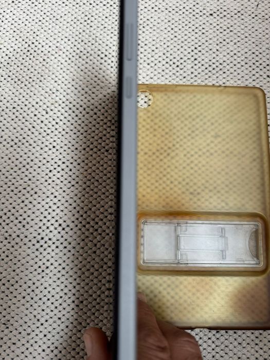 Vând sau schimb Tableta Lenovo Tab M8 (4th Gen) 2024