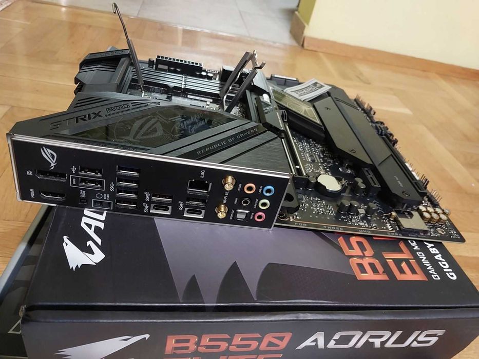ASUS Rog StriX Z790-H Gaming Wi-Fi, LGA 1700