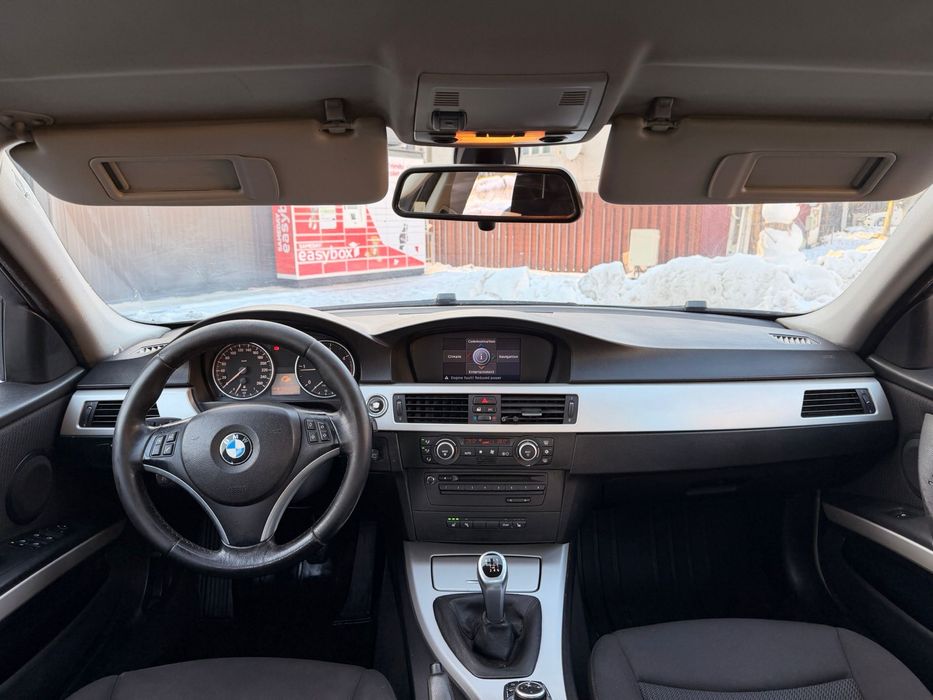 Bmw 320d 2010 navi xenon