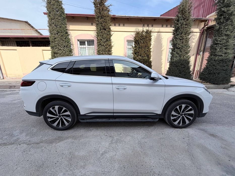 Продаётся BYD Chempion song plus