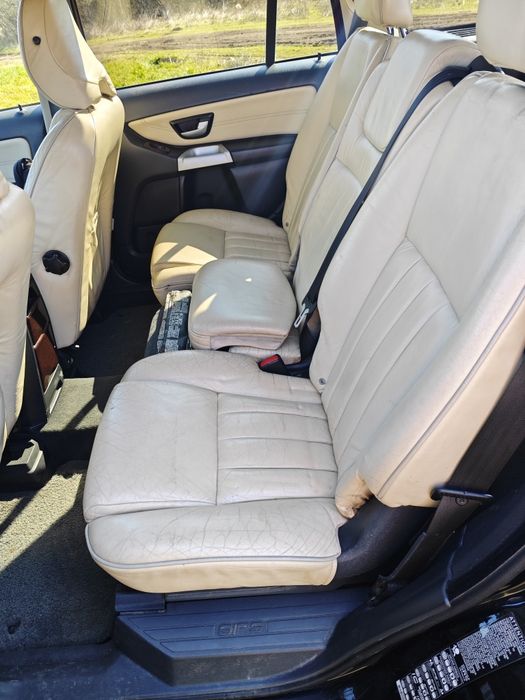 Volvo XC90 4.4 V8