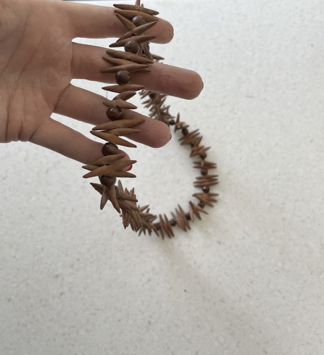 Бусы сувенирные продам