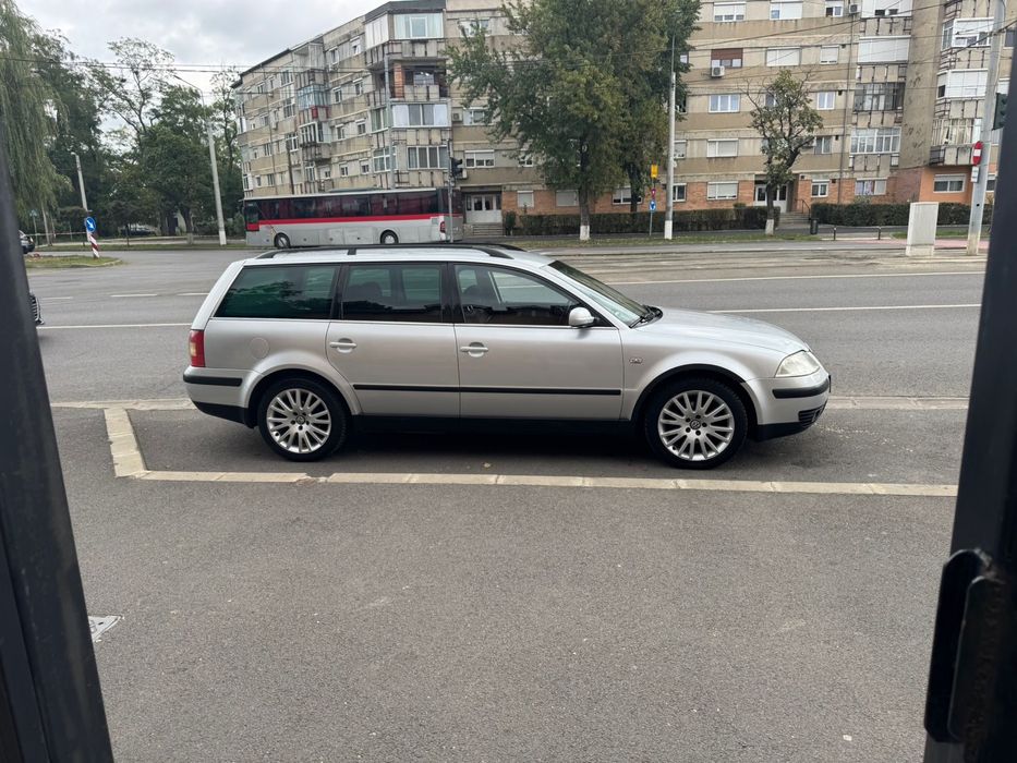 VOLKSWAGEN Passat 2003 — imagine 3