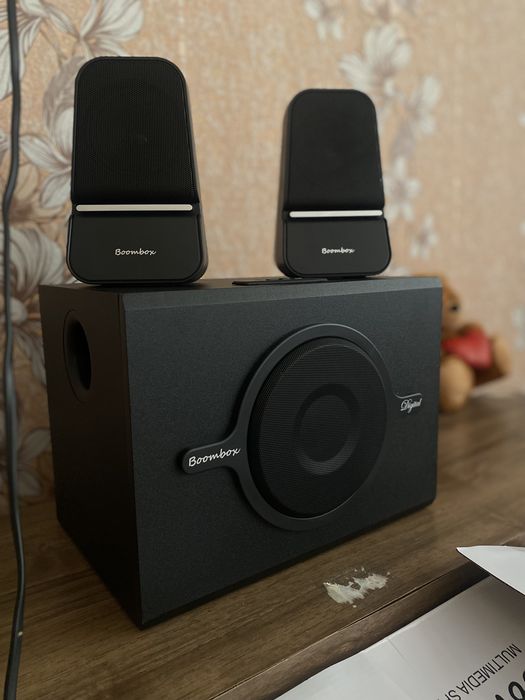 Продаеться колонка сабуфер