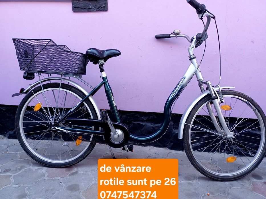 Bicicleta  pret  afisat  în  poze