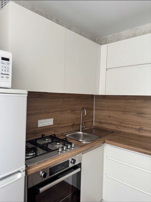 Сдам однушку в центре города