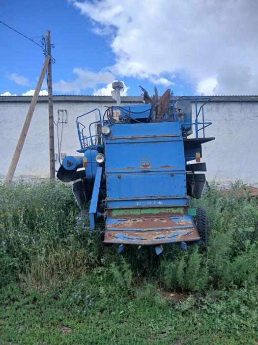 Продам КОМБАЙН Енисей