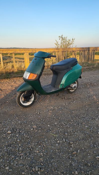 Vand sau schimb scuter piaggio sfera 80cc 2t