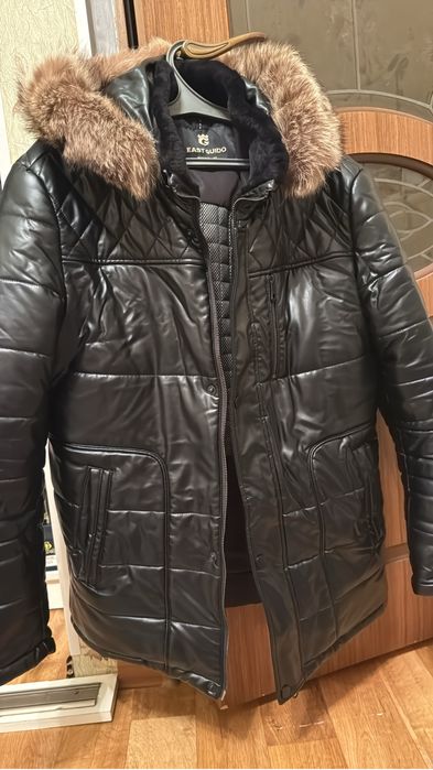 Мужская куртка сатылады,размер 52