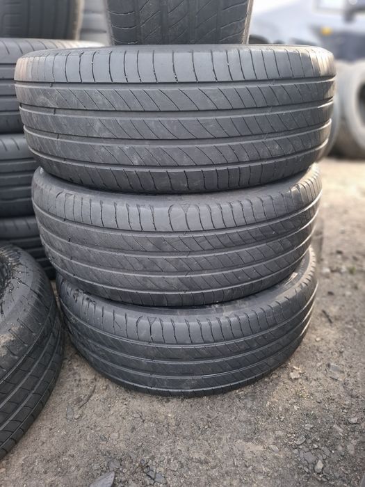 Vand set 4 anvelope 215 55 17 michelin bune de vara dot 2020