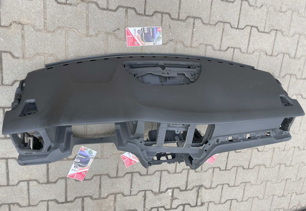 Volvo XC60 - 2021 - plansa de bord - kit airbag - centuri de siguranta