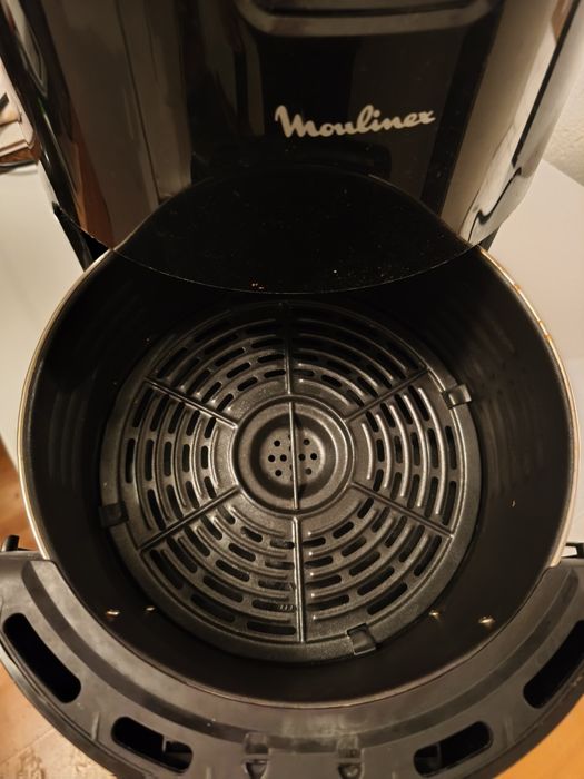 Moulinex Easy fry 4,2l фритюрник на горещ въздух