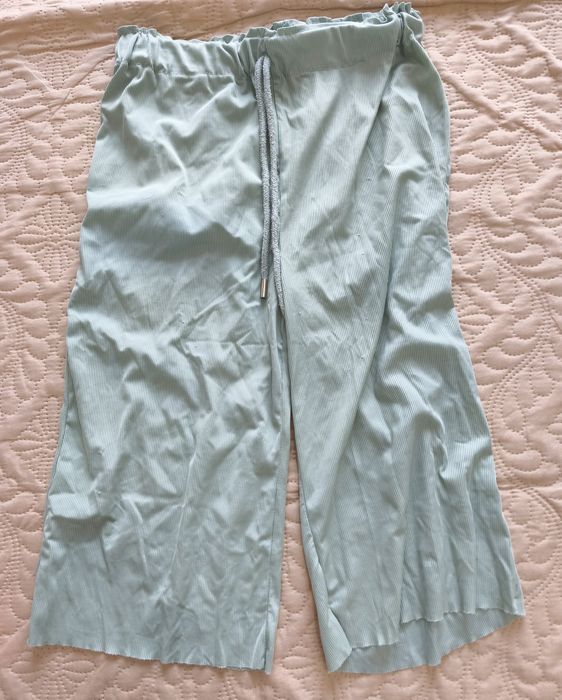 Бесплатно отдам б/у для девочки