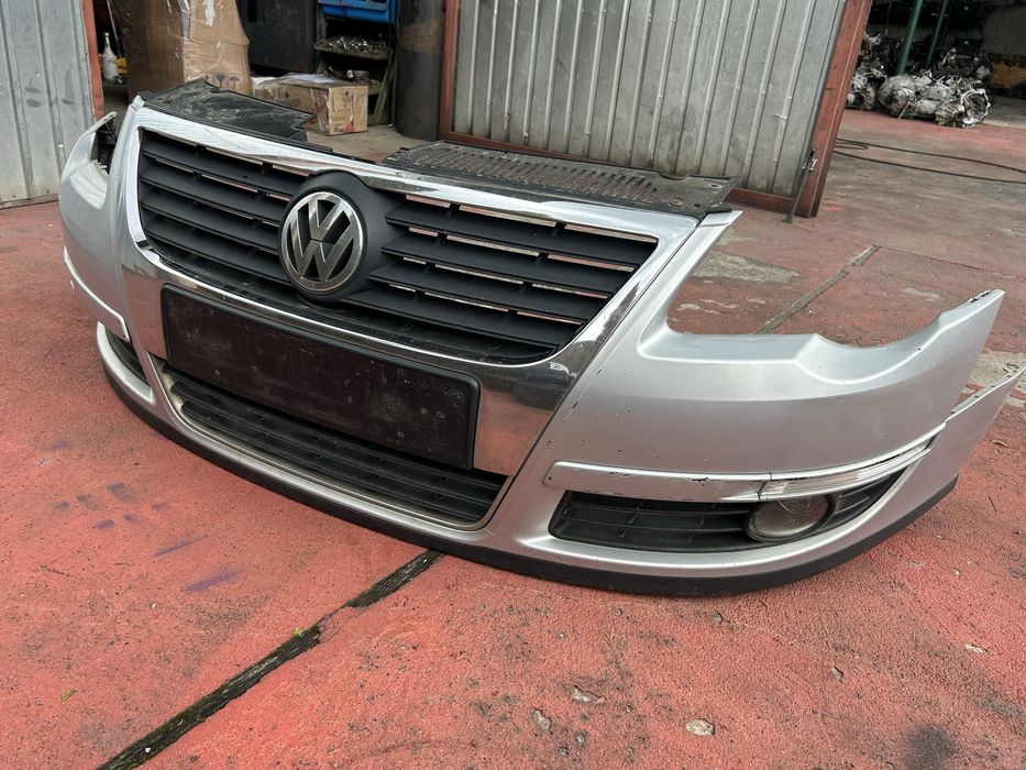 Bara fata vw passat b6 cod culoare LA7W