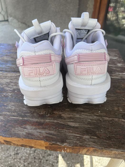 Сникърси Fila Disruptor бели с розово