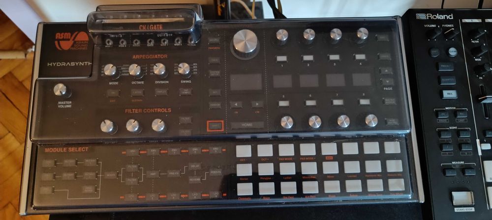 sintetizator ASM Hydrasynth desktop