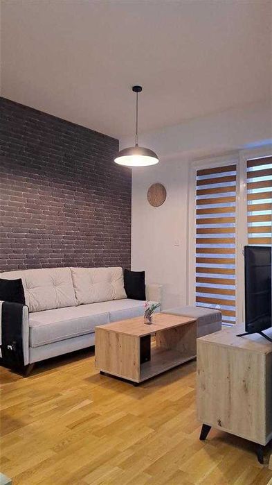 Дава се под наем Двустаен апартамент в Бургас, Меден рудник - зона А - 60 кв.м за 178.5 € - Снимка #2