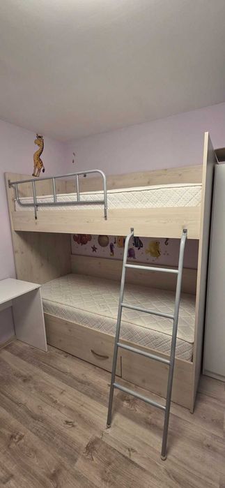 Двуетажно детско легло