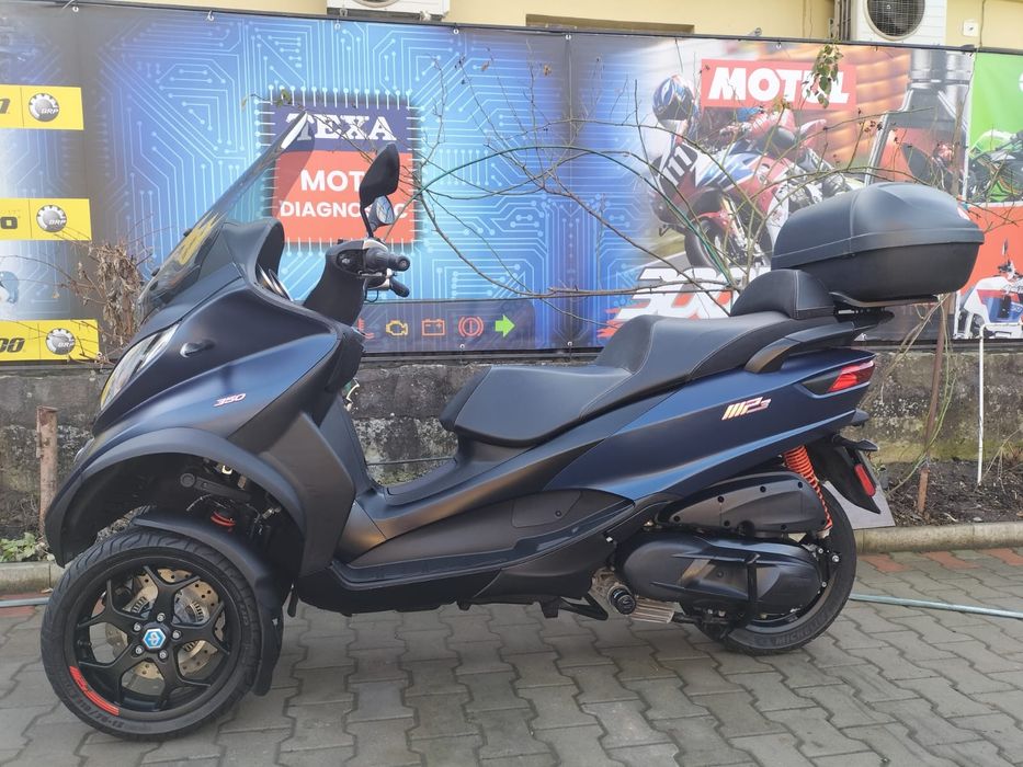 Piaggio mp3 350 sport