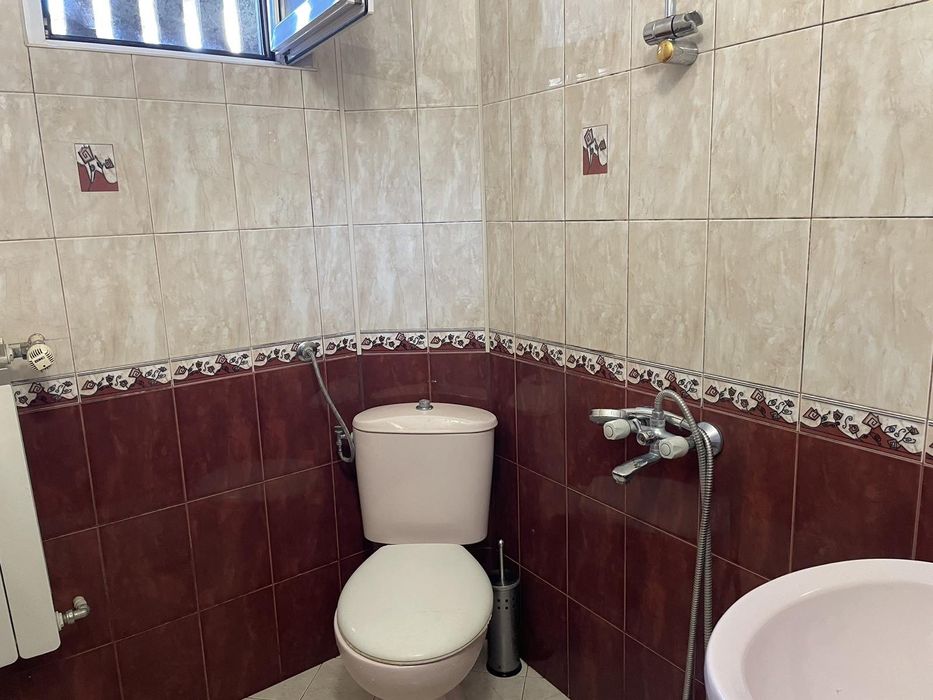 Продава се Тристаен апартамент в Перник, Център - 100 кв.м за 1400 €/кв.м - Снимка #8