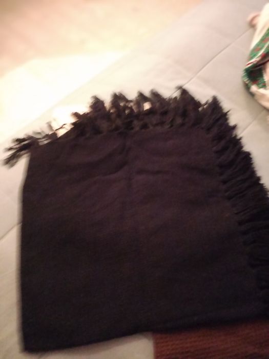 Vând cămeși țesute foarte vechi