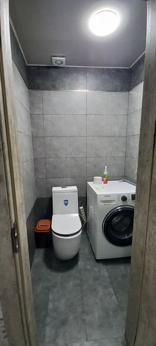 Сергилида 3 хонали уй сотаман уй узимики  75 000 у е келишамиз пулига