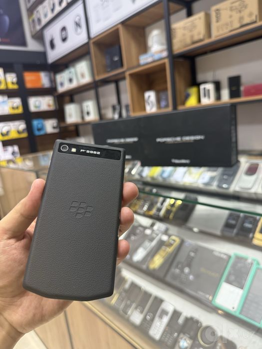 Black berry PorsChe Design новый пачка
