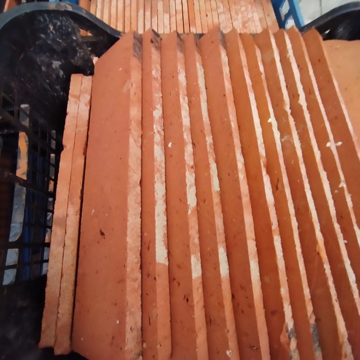 Cărămidă veche feliata la 13 mm