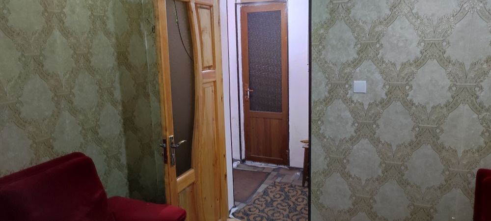 Продается квартира в центре города на первом этаже