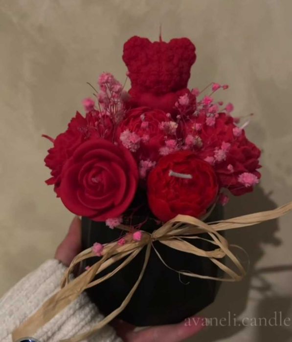 Букети от соеви свещи и коледни предложения