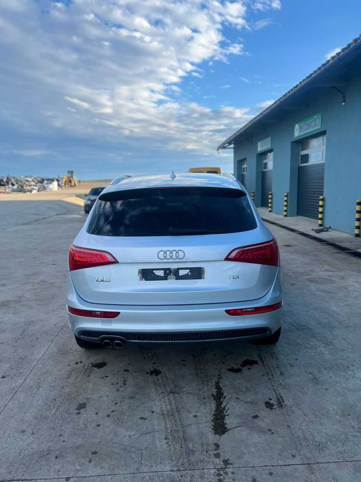 Haion Audi Q5 2.0 TDI CGL si alte piese din dezmembrari