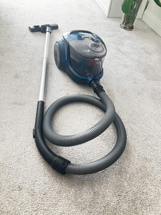 Прахосмукачка Philips 1600W