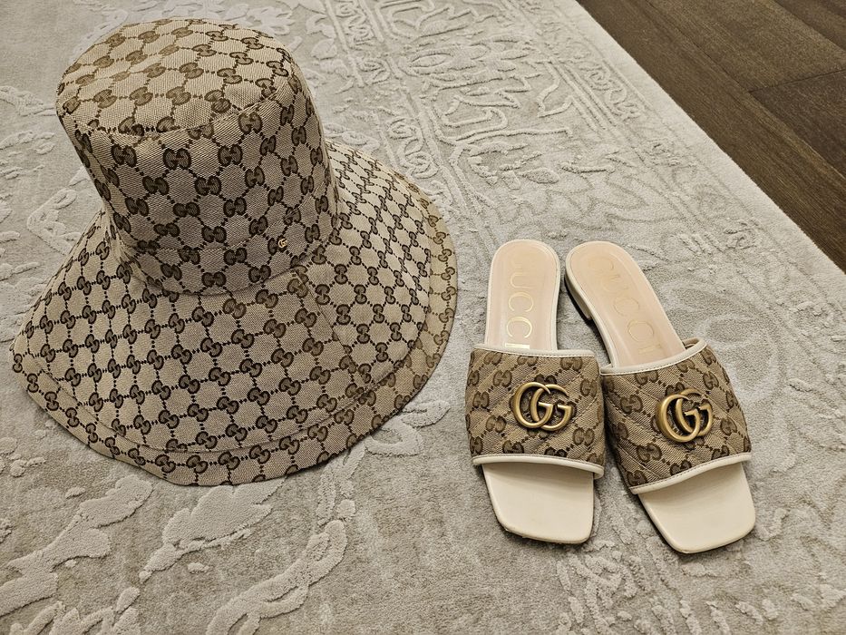Papuci și pălărie Gucci