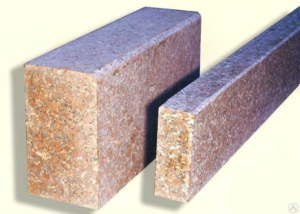 Гранитные поребрики, бордюры.