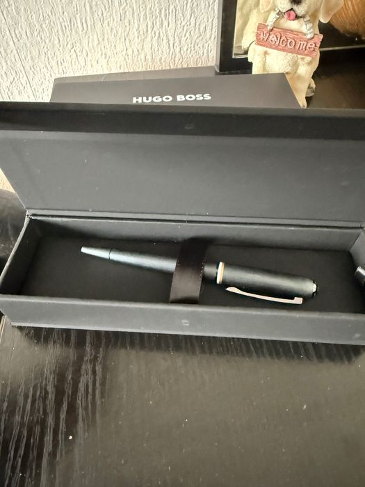 Hugo Boss химикалка