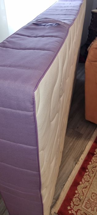 Pat lemn masiv saltea noua