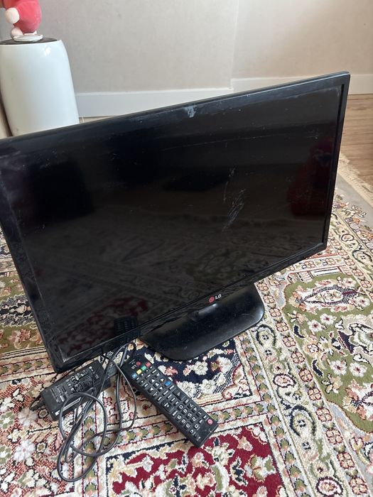 телевизор LG 24MT45V-PZ