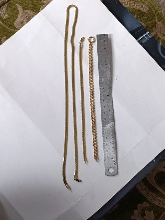 Золотоя цепочка, змейка,проба 585, вес 18,54 длина 60 см,фирма мидас.