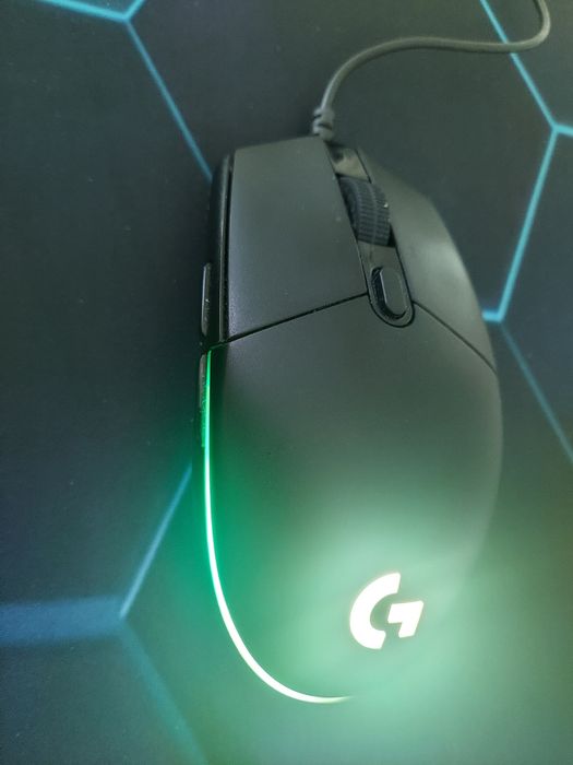 Мышка Logitech g102
