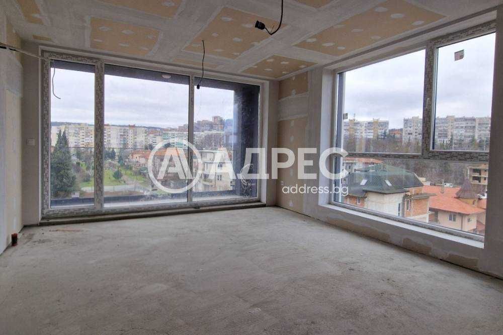 Южен тристаен апартамент