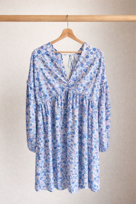 Широка рокля на цветя