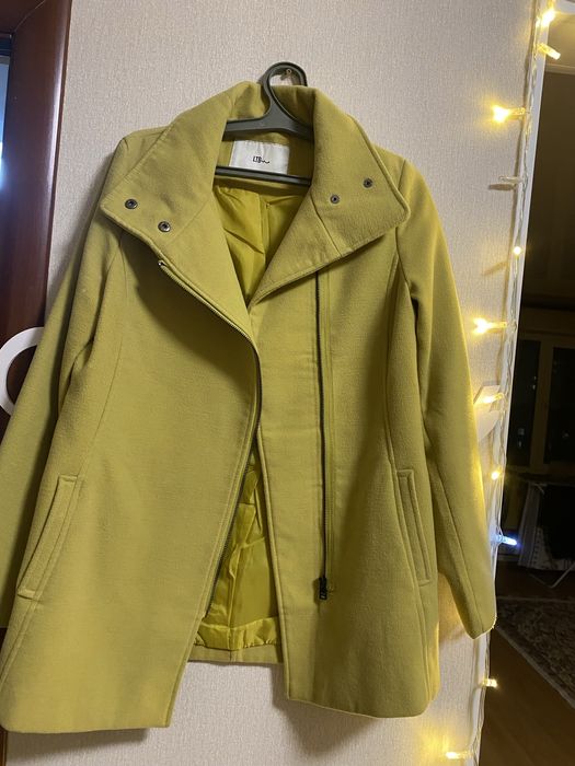 Продам вещи , разгрузка гардироба