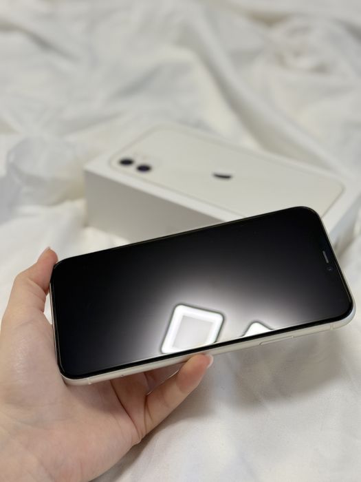 Apple iPhone 11, 128GB, Alb