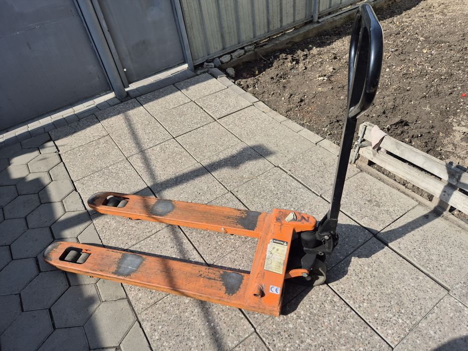 Рохля, работающия