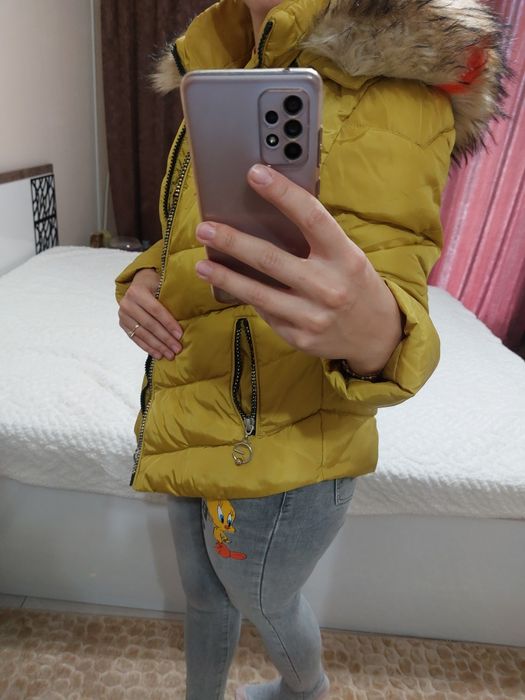 Дамско жълто яке