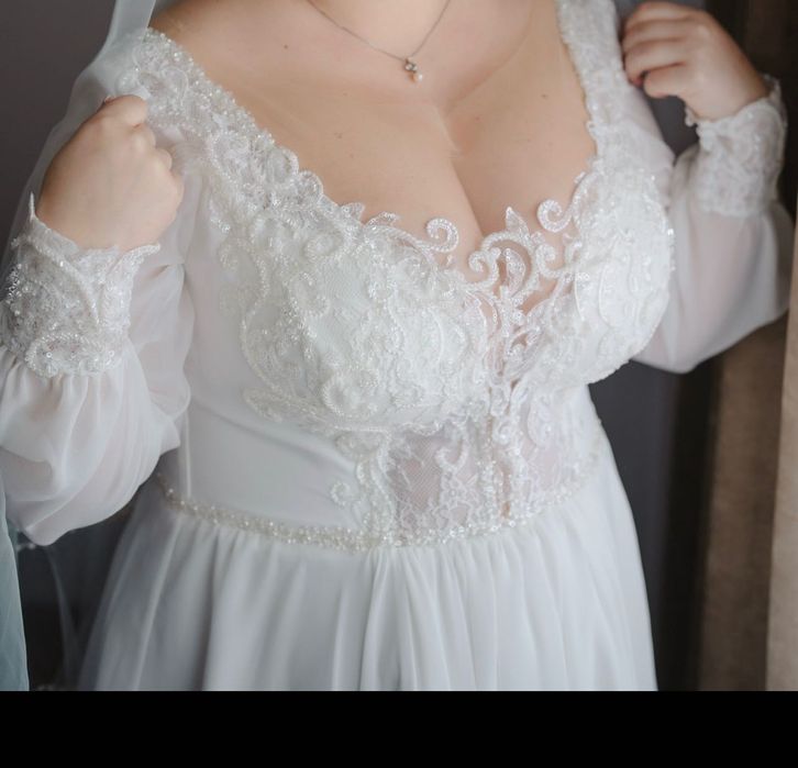 Rochie de mireasa si voal inclus