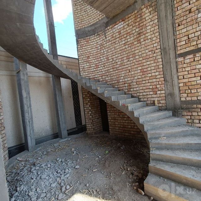 Beton zinalar quyish xizmati