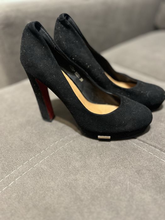 Туфли женские черные